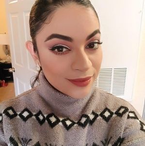 Meet your Posher, Bianca